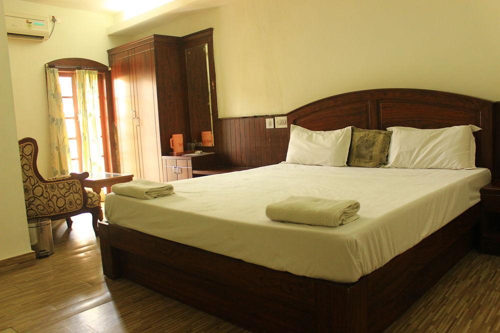 Hotel Park Avenue Kochi Εξωτερικό φωτογραφία