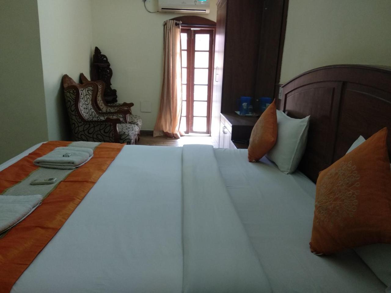 Hotel Park Avenue Kochi Εξωτερικό φωτογραφία
