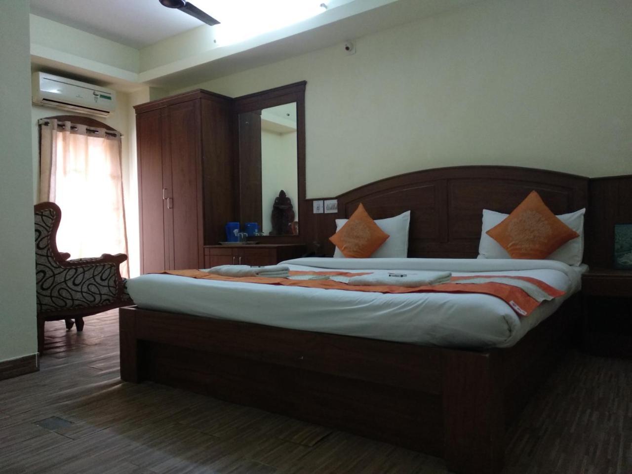 Hotel Park Avenue Kochi Εξωτερικό φωτογραφία
