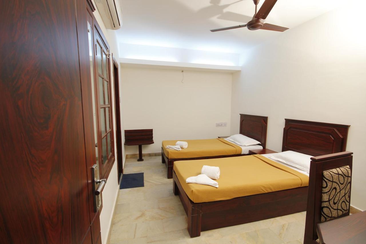 Hotel Park Avenue Kochi Εξωτερικό φωτογραφία