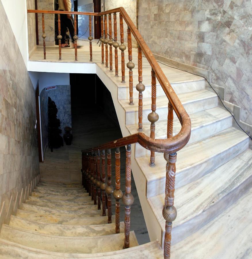 Hotel Park Avenue Kochi Εξωτερικό φωτογραφία